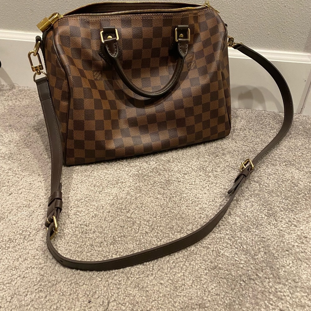 Almost brand new Louis Vuitton